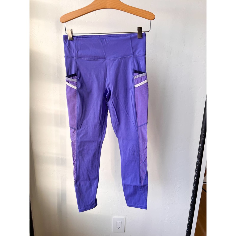 FABLETICS Women's Purple High Rise Mess Side Pockets 7/8 Length Leggings sz XS